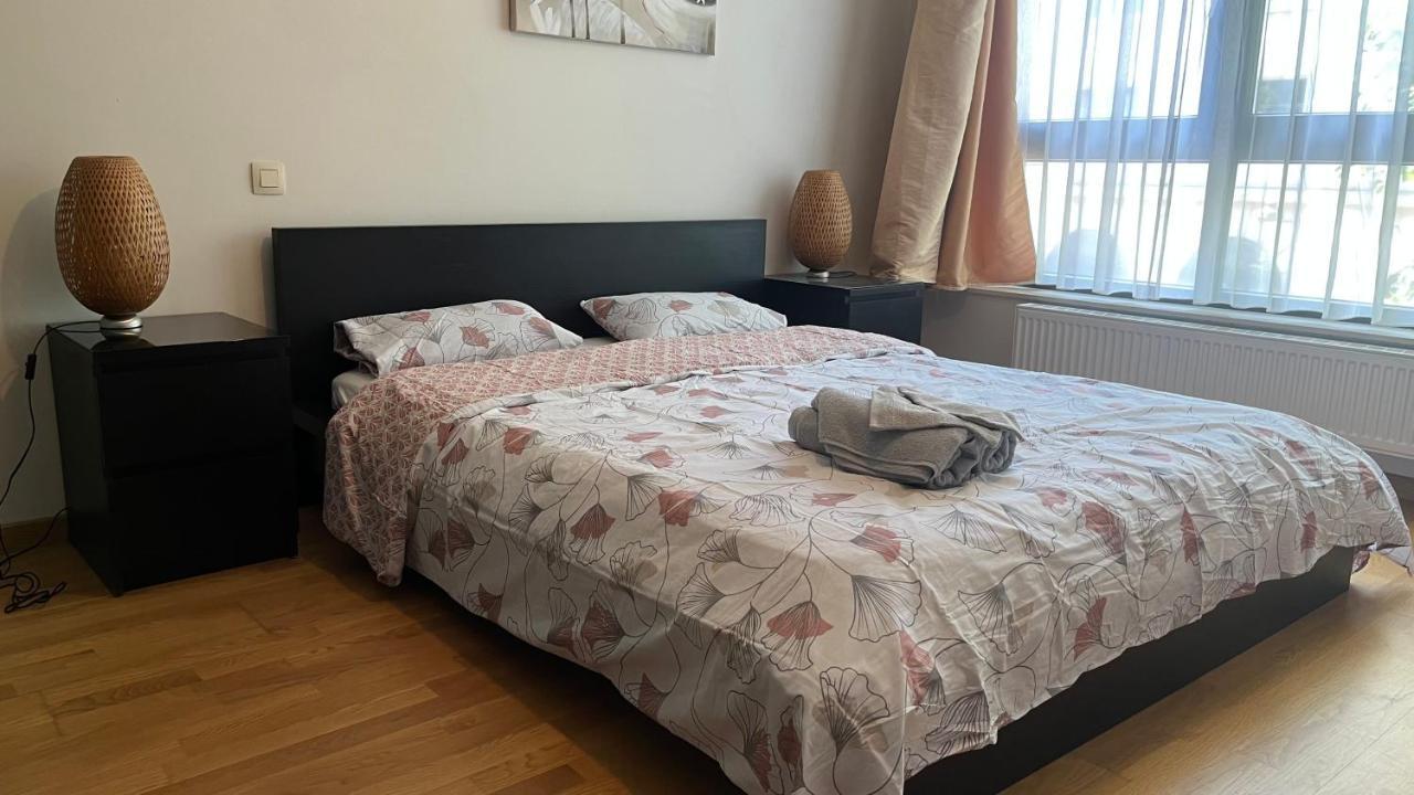 Duplex Tres Agreable Et Tres Calme Bruxelas